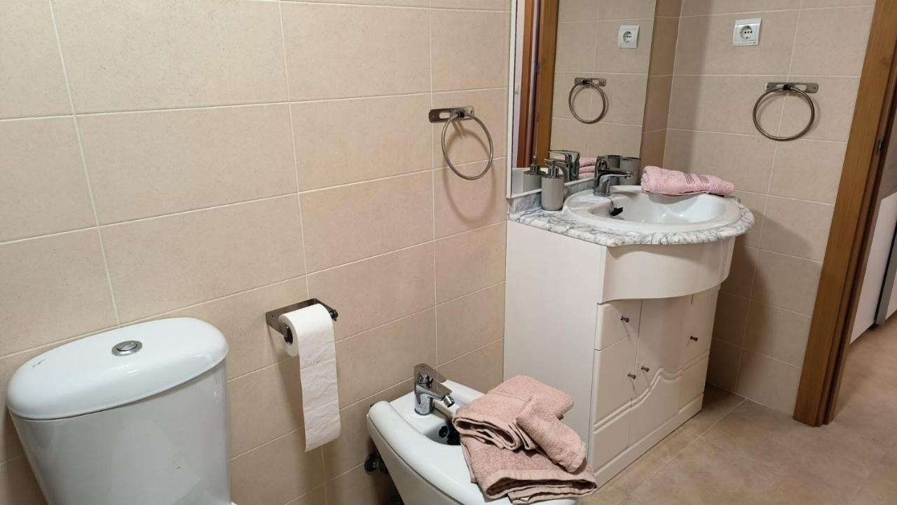Апартаменти Apartamento En Els Muntells Екстер'єр фото